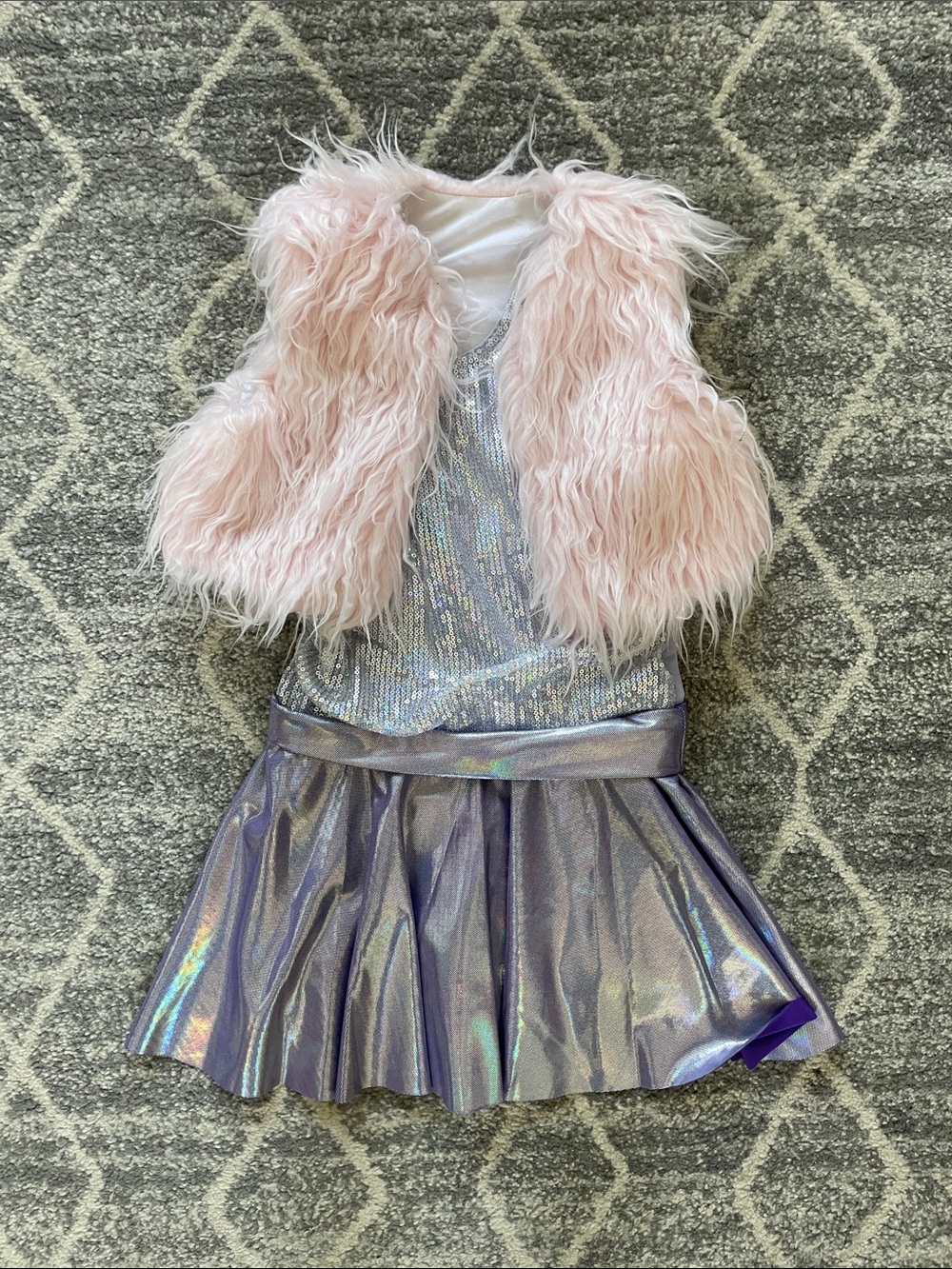 Revolution dance costume